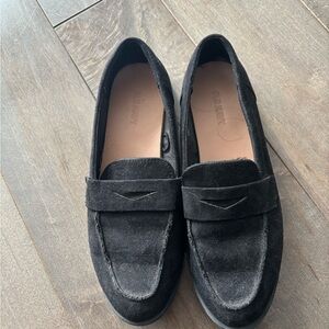 Old Navy Black Suede Flats